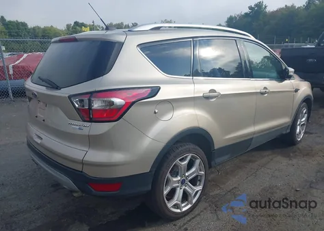2017 Ford Escape Titanium из США, поврежденный, VIN 1FMCU9JDXHUC83742